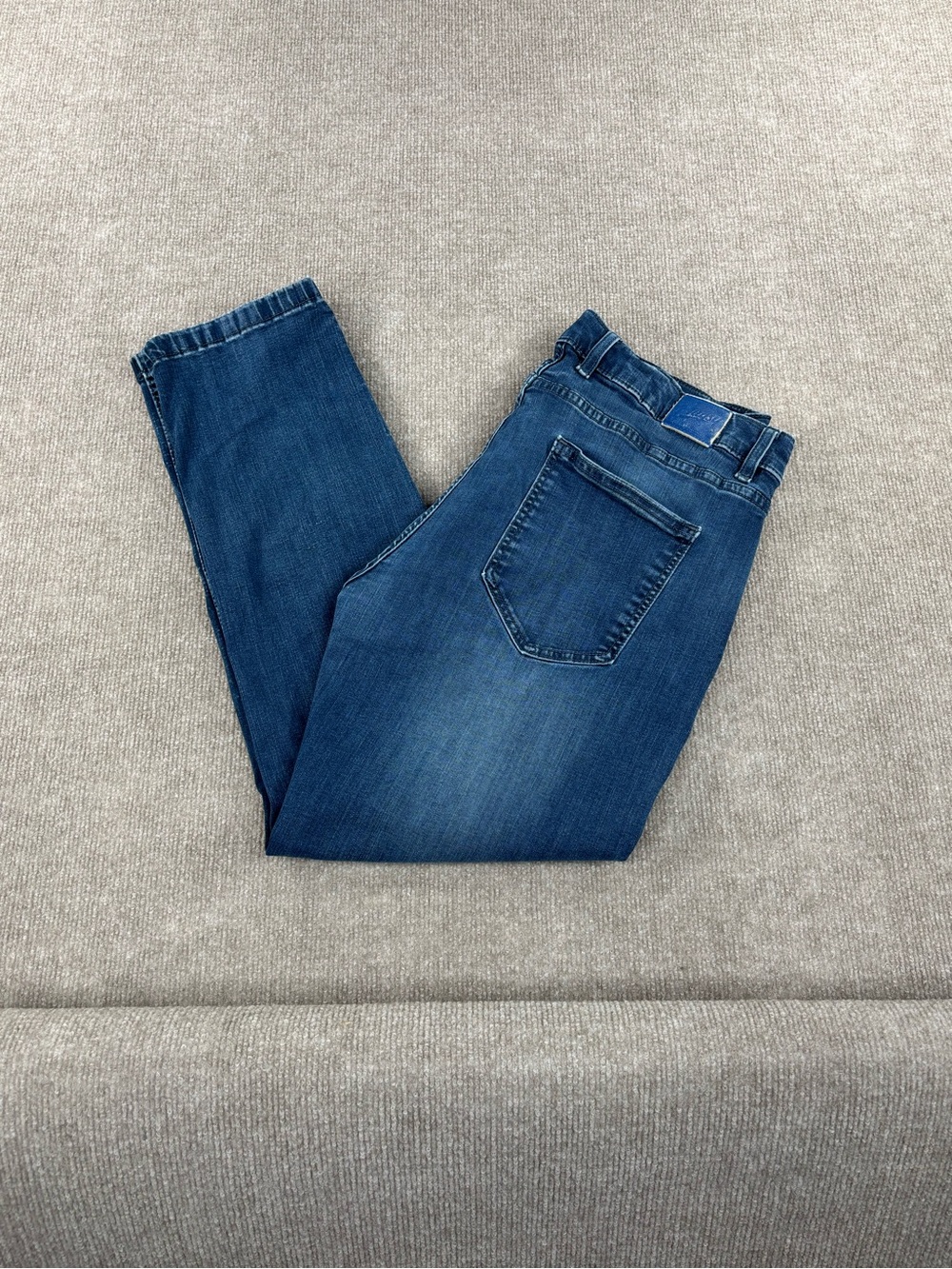 Mugsy Fultons Jeans Men 38x30 Medium Wash Blue Slim Straight Stretch Denim Pants